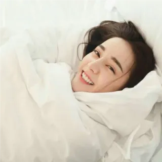 😁 woman, smile, bed, blanket, person, happy telegram sticker