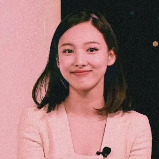 🥺 woman, portrait, person, kpop, celebrity, female, smiling telegram sticker
