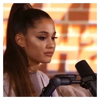 💧 Ariana Grande chanteur, célébrité, pop, musique, portrait, femme telegram sticker