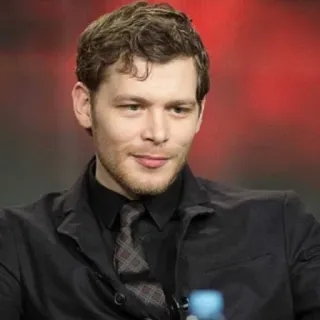 📰 homme, portrait, acteur, célébrité, formel, cravate, personne, masculin telegram sticker