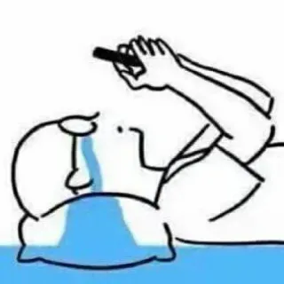 😭 piangere, triste, cuscino, dormire, meme telegram sticker
