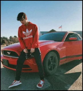 🎼 bé trai, đỏ, xe hơi, Adidas, Mustang telegram sticker