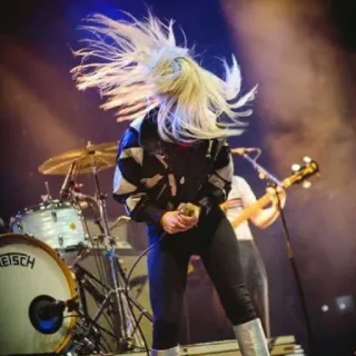 ❤️‍🔥 músico, cantor, performance, concerto, música, banda telegram sticker