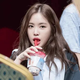 🦄 女性, 飲酒, KPOP, アイドル, 美人, 女の子 telegram sticker