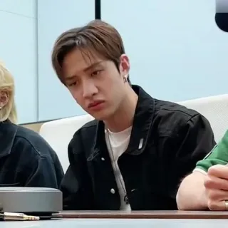 🤯 人物, 男人, 脸, 肖像, 表情 whatsapp sticker