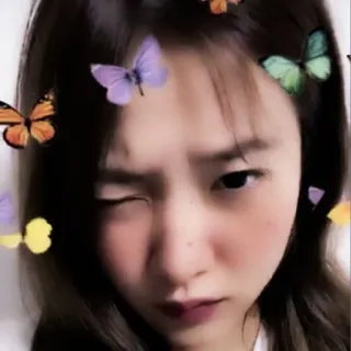 🧜‍♀ mujer, persona, chica, mariposas, retrato, guiño, cara telegram sticker