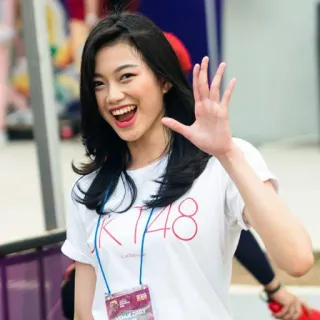 ✋️ JKT48 JKT48, Ídolo, Actriz, Mujer, Retrato, Asiática whatsapp sticker