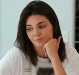✨ Kendall Jenner женщина, человек, думает, нейтральное лицо telegram sticker