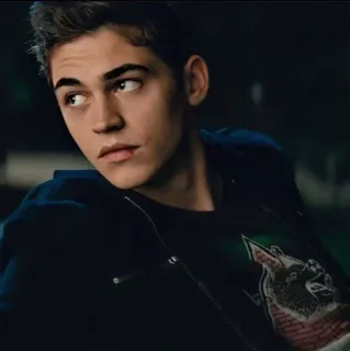✨ Hero Fiennes Tiffin, Ator, Retrato, Homem, Celebridade telegram sticker