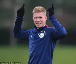 @SCHUZB + Manchester City telegram stickers