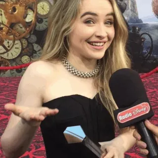 🖇 Sabrina Carpenter attrice, cantante, celebrità, idolo teen, red carpet, prima telegram sticker