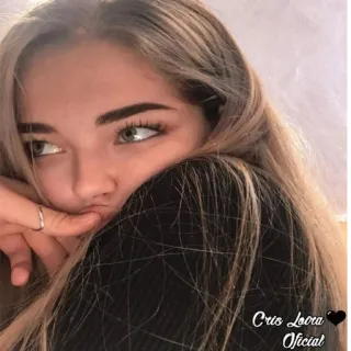 👀 Cris Lova Oficial Frau, Mädchen, Person, Porträt, Haare, weiblich, offiziell telegram sticker