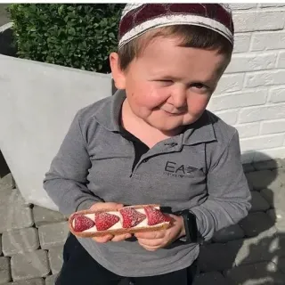 🍓 Hasbulla Magomedov enfant, gâteau, manger, fraise, nourriture telegram sticker
