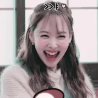 🐰 mulher, kpop, sorriso, feliz, alegre, pessoa whatsapp sticker