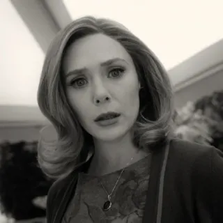 😟 Wanda Maximoff WandaVision Ванда Максимофф, Алая Ведьма, Элизабет Олсен, Marvel, ВандаВижн, сериал, персонаж whatsapp sticker
