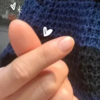 🐯 Cuore con le dita, Gesto d'amore, Cuore coreano, Segno della mano, Affetto, Carino, Kpop whatsapp sticker