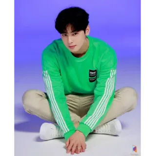 🧎 homme, k-pop, acteur, mannequin, asiatique whatsapp sticker