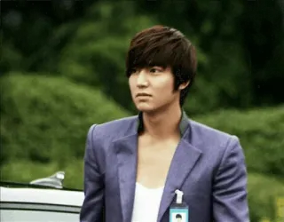 🙁 Lee Min-ho актер, корейский, знаменитость, мода, мужчина, стиль telegram sticker