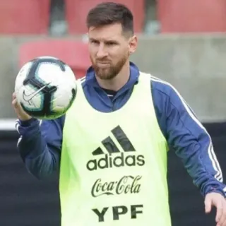 🎲 Lionel Messi ฟุตบอล, นักกีฬา, กีฬา, อาดิดาส telegram sticker