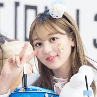 🦄 femme, K-pop, signe de paix, idole, mignon, portrait telegram sticker