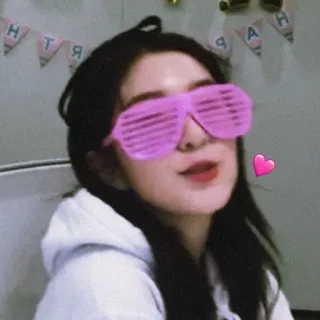💗 telegram sticker
