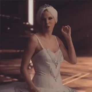 💧 Taylor Swift Taylor Swift, Ballerina, Ballerina/Danzatrice, Tiara, Cantante telegram sticker