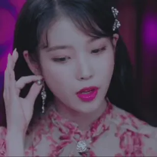 ❤️ IU певец, актриса, корейский, знаменитость, портрет telegram sticker