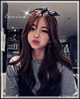 🎠 larisd wanita, gadis, korea, cantik, berambut cokelat, selfie telegram sticker