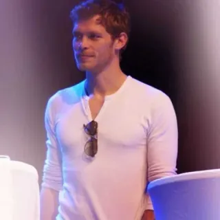 📰 Klaus Mikaelson The Vampire Diaries homme, portrait, célébrité, acteur, the originals, vampire, série télé telegram sticker