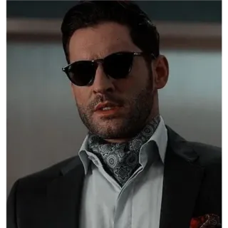 🙂 Lucifer acara tv, Lucifer Morningstar, kacamata hitam, setelan jas telegram sticker