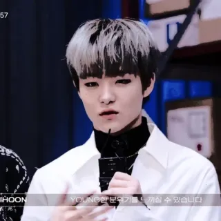 🐼 YOUNG한 분위기를 느끼실 수 있습니다 人物, 男人, 韩式, 风格, 肖像 telegram sticker