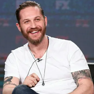 😂 Tom Hardy attore, celebrità, uomo, ritratto telegram sticker