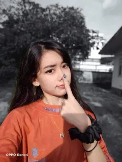 😊 OPPO Reno4 mulher, menina, interior, pessoa, retrato, rosto whatsapp sticker