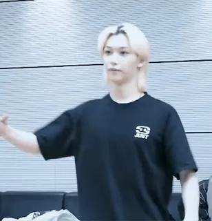 🐤 JUST kpop, felix, straykids, idol, sänger, blond telegram sticker