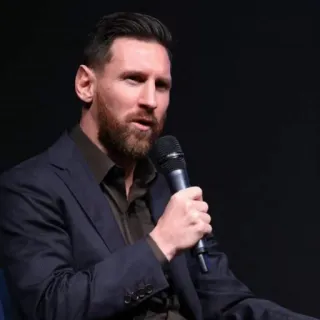 🎲 Lionel Messi นักกีฬา, ฟุตบอล, อเมริกันฟุตบอล, กีฬา, ไมโครโฟน telegram sticker