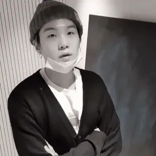 🐑 Suga kpop, musik, sänger, min yoongi, bts, promi whatsapp sticker