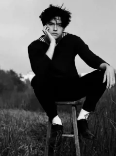 🇲🇭 homme, assis, noir et blanc, portrait, mode, style telegram sticker