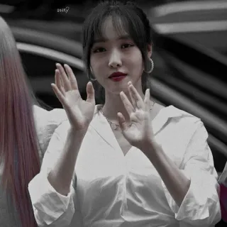 🦴 mujer, chica, coreana, femenina, retrato telegram sticker