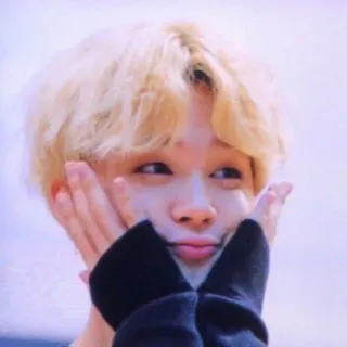 🍼 whatsapp sticker