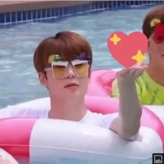💖 Pool, Sommer, Person, Sonnenbrille, Herz, aufblasbar telegram sticker