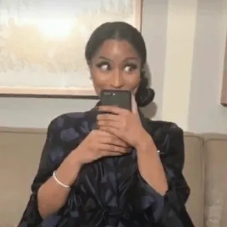 🥀 Nicki Minaj Nicki Minaj, Celebridade, Mulher, Pessoa, Celular, Selfie telegram sticker