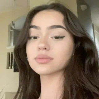 😡 mulher, retrato, morena, jovem, bonita, garota, rosto, modelo telegram sticker