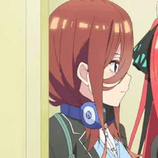 🐾 Miku Nakano The Quintessential Quintuplets Anime, Carina, Ragazza, Cuffie, Miku Nakano, The Quintessential Quintuplets telegram sticker