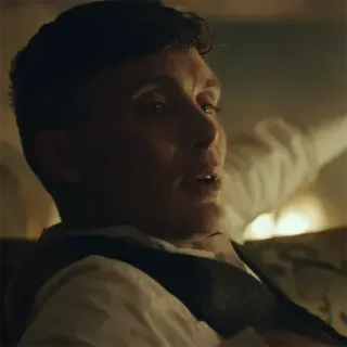 ▪️ Thomas Shelby Peaky Blinders Thomas Shelby, Peaky Blinders, Cillian Murphy, Gangster, Birmingham, Inglaterra, Drama de época whatsapp sticker