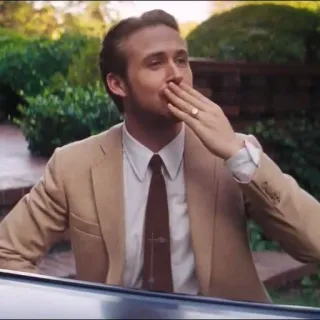 🥶 Ryan Gosling attore, uomo, bacio, bello, completo telegram sticker