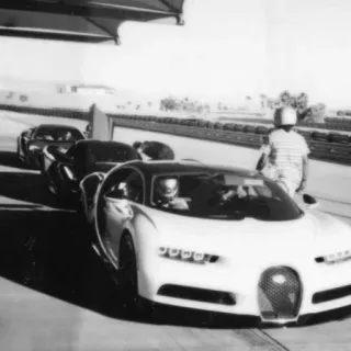 🏎️ bugatti, auto, corsa, pista, automobilistico, velocità, veicolo, auto da corsa telegram sticker