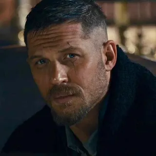 😐 Tom Hardy acteur, portrait, homme, britannique, célébrité telegram sticker
