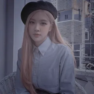 🍰 Rose Frau, K-Pop, Sängerin, Rosé, Blackpink, K-Pop, Baskenmütze telegram sticker