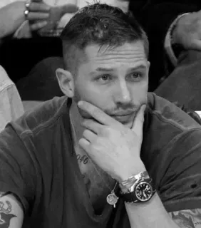 😐 Tom Hardy 演员, 男人, 肖像, 名人, 思考, 黑白 telegram sticker