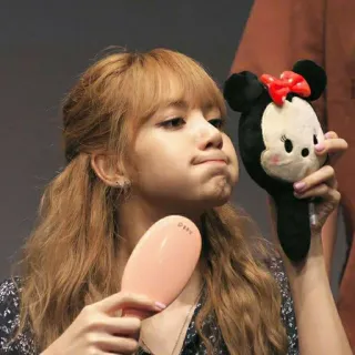 🥺 mujer, selfie, Minnie Mouse, espejo, pose, lindo telegram sticker